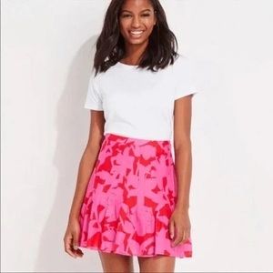 Vineyard Vines Tropical Floral Pintuck Skirt pink Women’s Size 4 Pleated